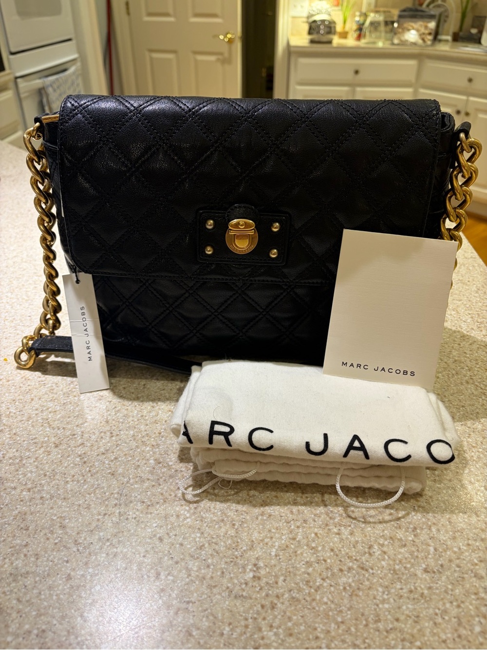 classic Marc Jacobs quilted black leather shoulder bag - New